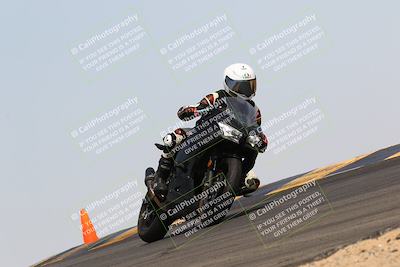 media/Apr-09-2022-SoCal Trackdays (Sat) [[c9e19a26ab]]/Turn 9 Set 2 (1130am)/